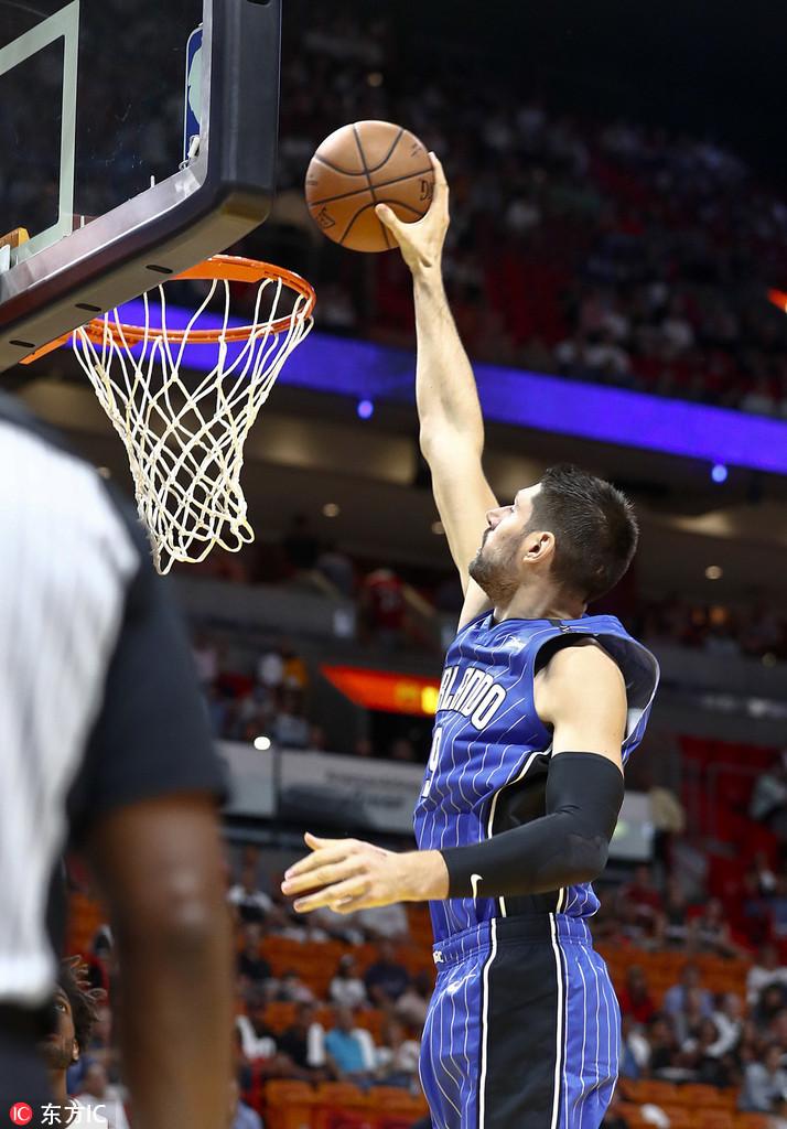  班凯罗关键盖帽魔术险胜热火终结连败