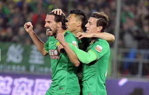 曼联补时绝杀维拉豪取联赛四连胜佳绩